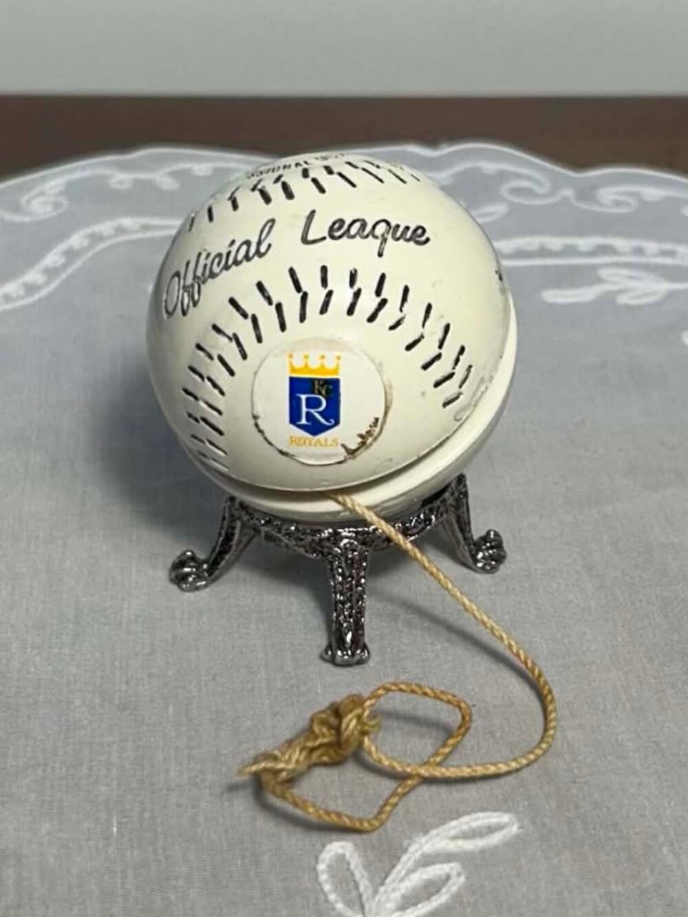 Vintage Kansas City Royals Baseball Yo-Yo Festival Official League